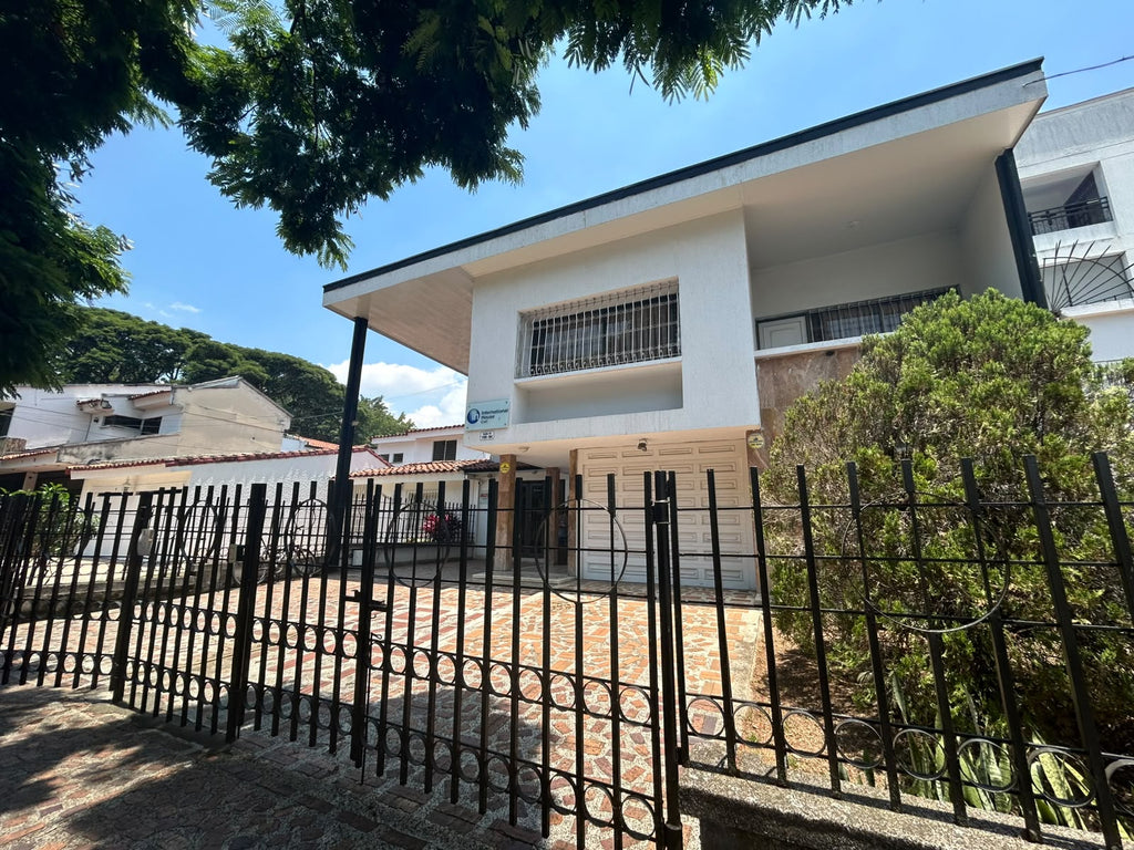 Casa Ciudad Jardín Cali - fachada