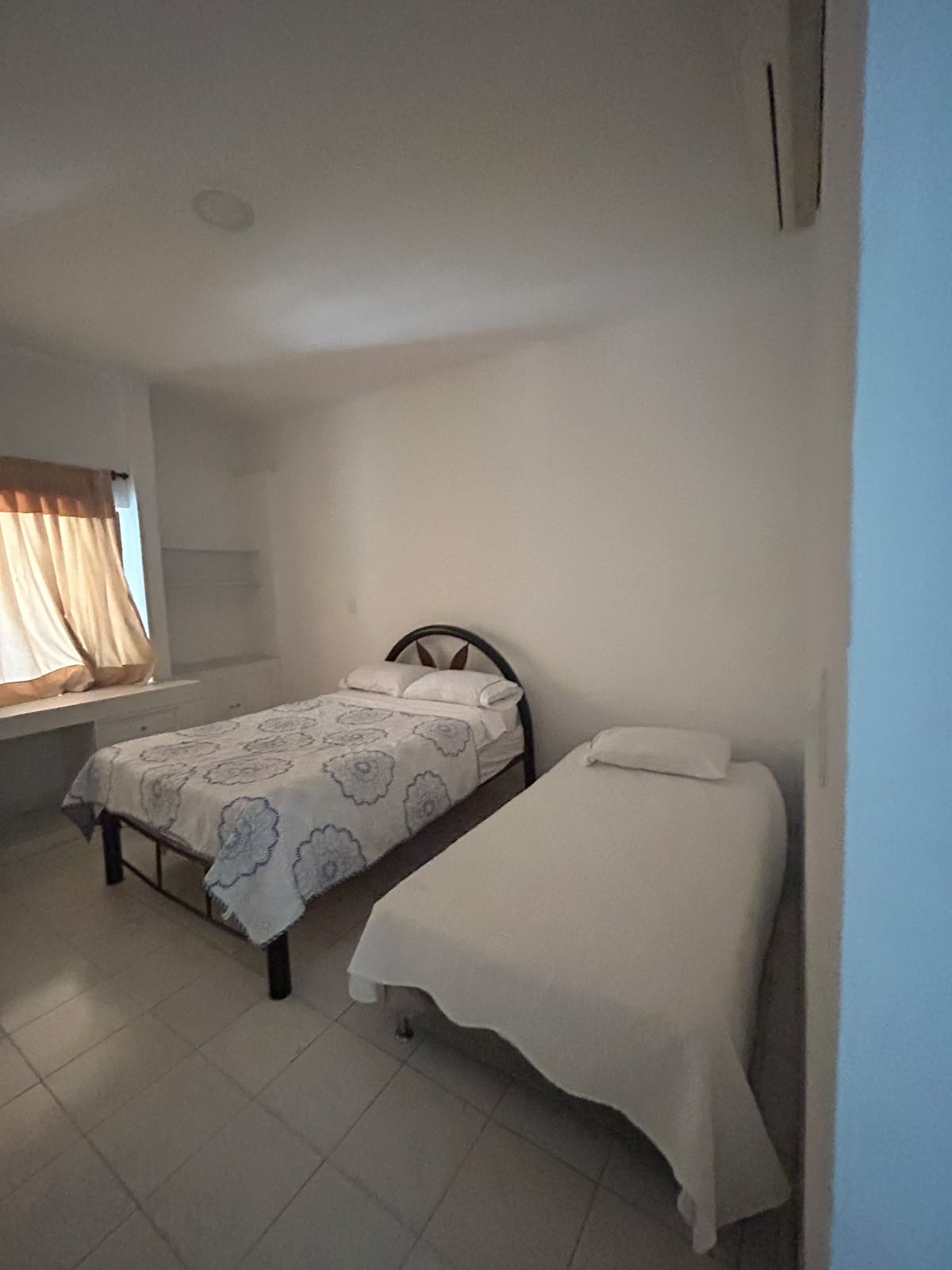 Casa Ciudad Jardín Cali - habitación