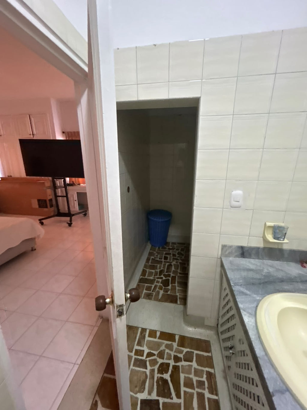 Casa Ciudad Jardín Cali - baño