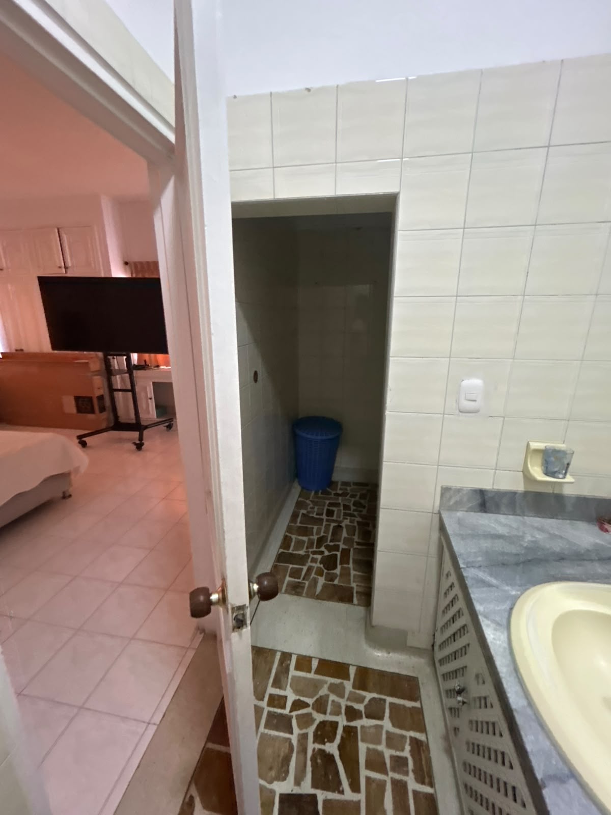 Casa Ciudad Jardín Cali - baño