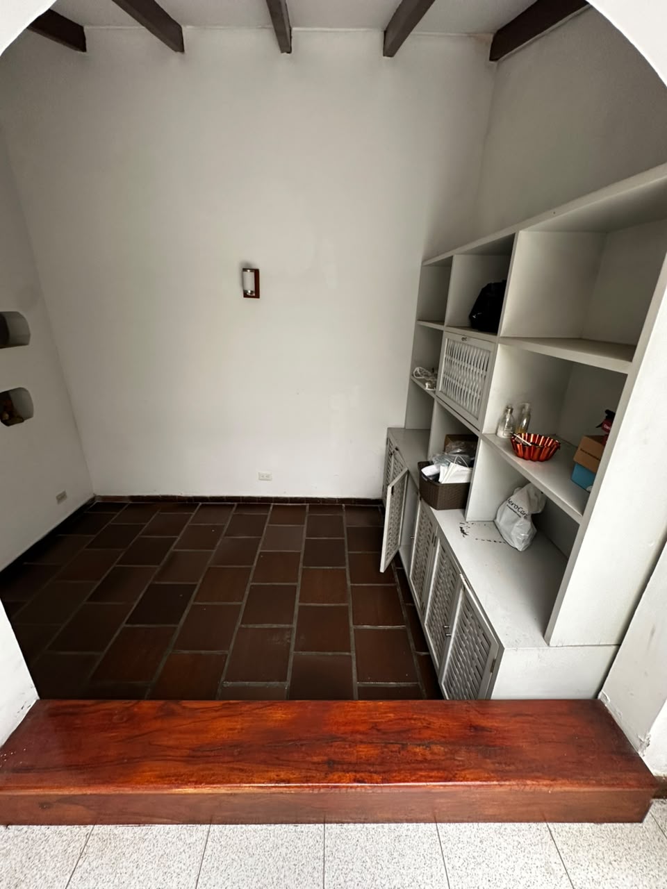 Casa con jacuzzi Ciudad Jardín Cali - espacio interior