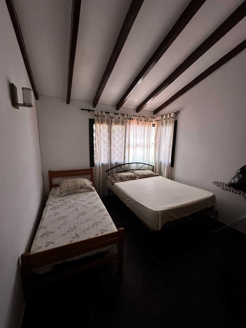 Casa con jacuzzi Ciudad Jardín Cali - habitación